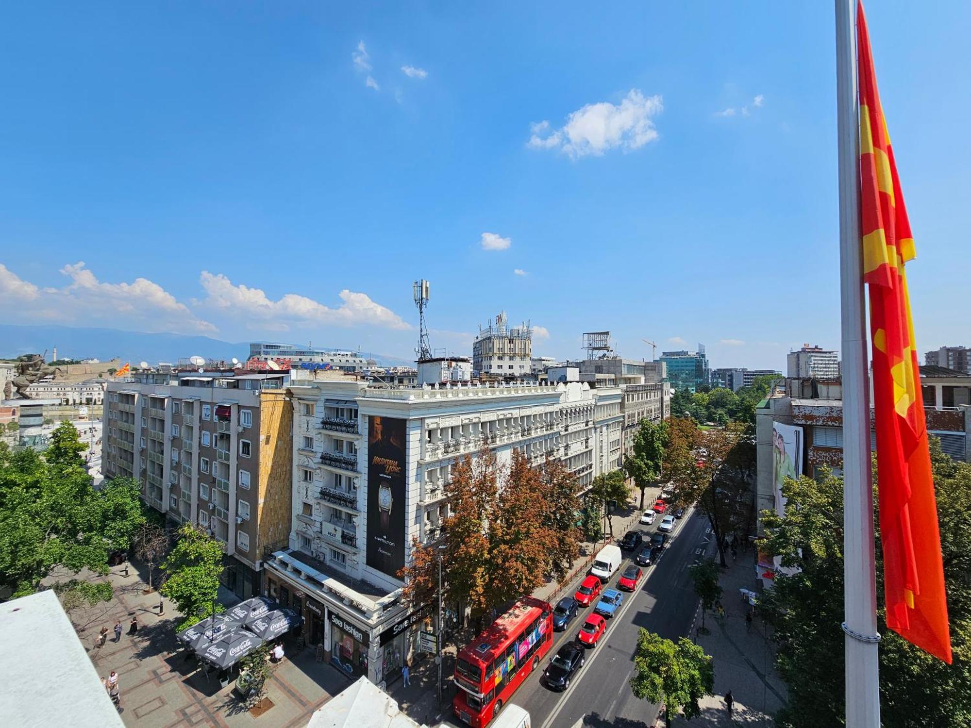 Fantazy Apartment Main Square Скоп'є Екстер'єр фото